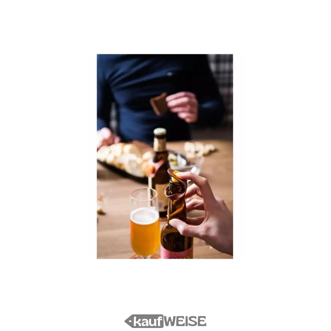 Leder Flaschenmarker mit Wein- und Bierflasche, perfektes Vatertagsgeschenk